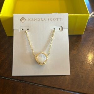 Brynne Gold Shell Short Pendant Necklace NWT